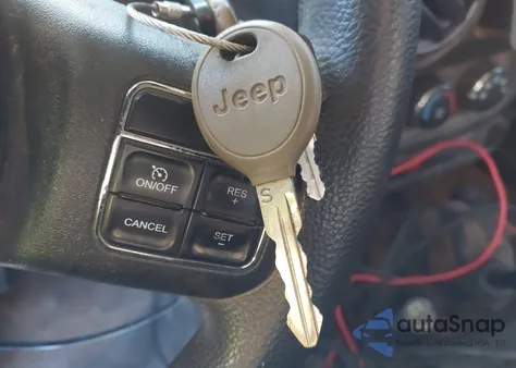 2013 Jeep Wrangler Sport z USA, uszkodzony, nr VIN 1C4AJWAG2DL576760